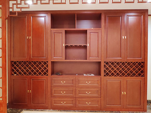 南岳中式家居装修之中式酒柜装修效果图